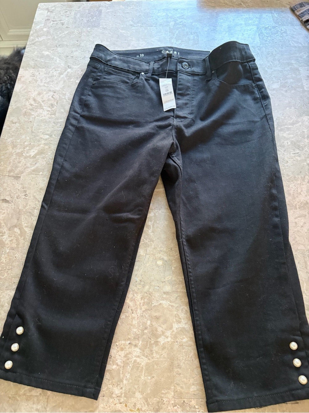 White House Black Market Black Capris with Pearl Button Detail